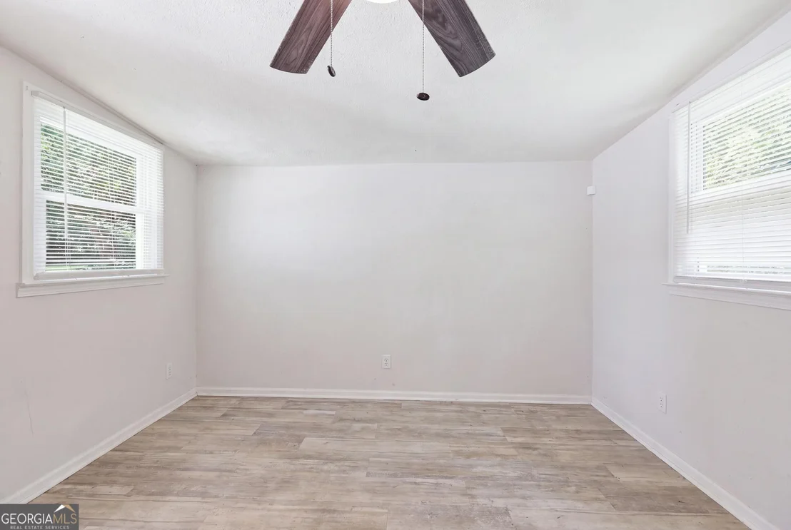 Photo of 119 Parkway Drive