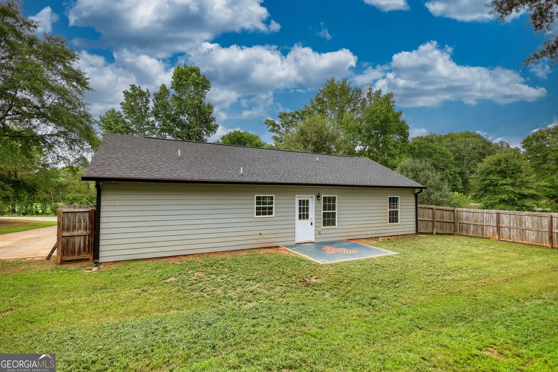 Photo of 1020 Flat Rock Road