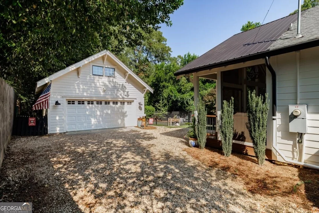 Photo of 335 Southview Drive