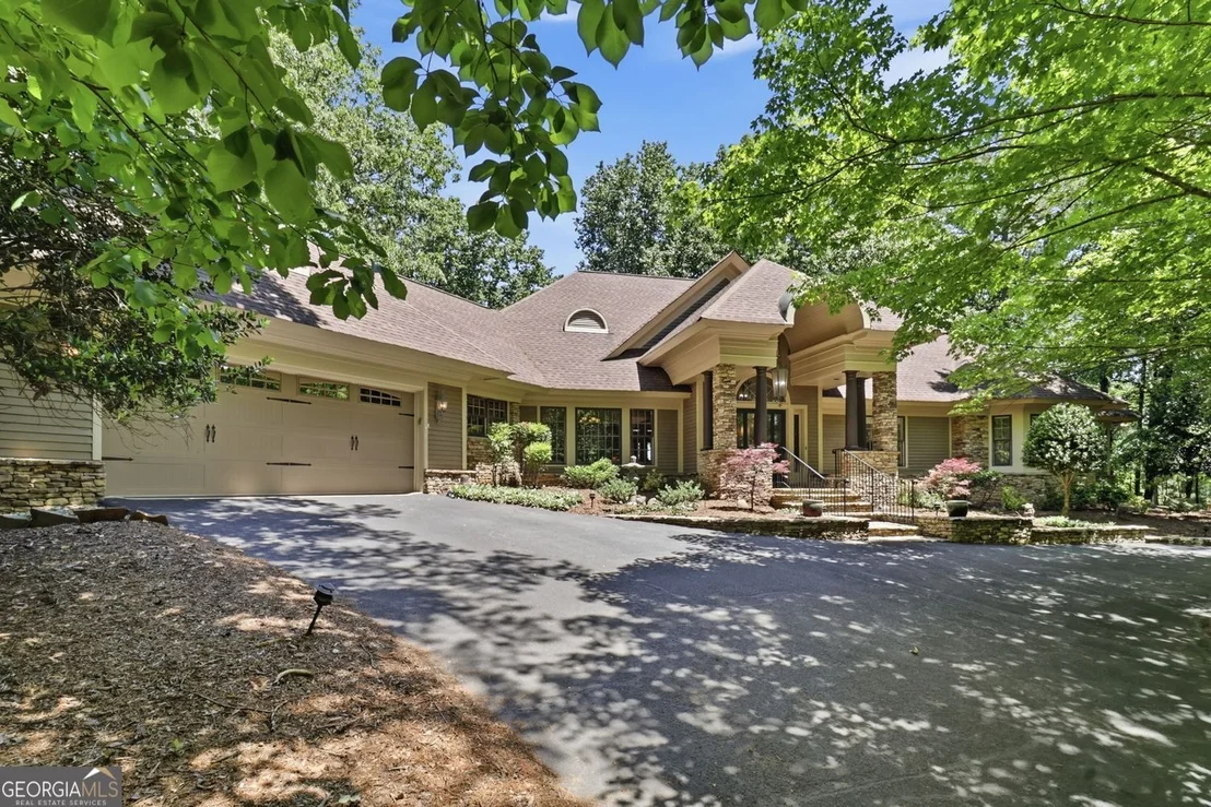 Photo of 560 Shetland Trace