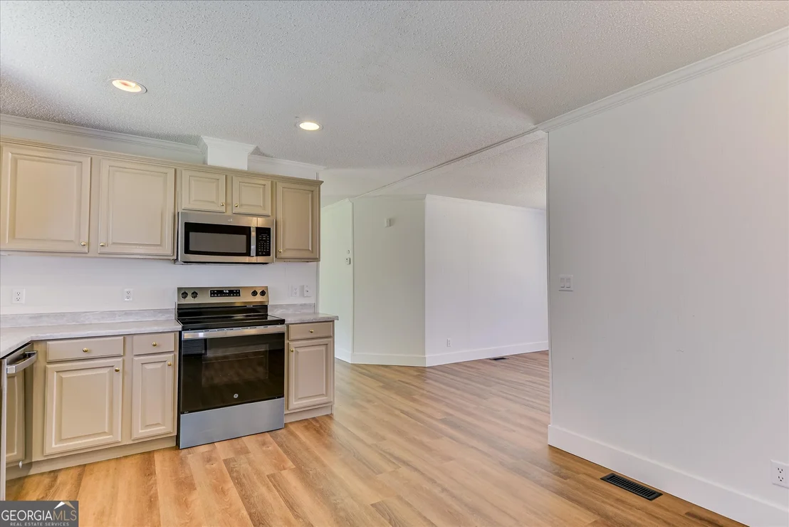 Photo of 4134 Daisy Lane