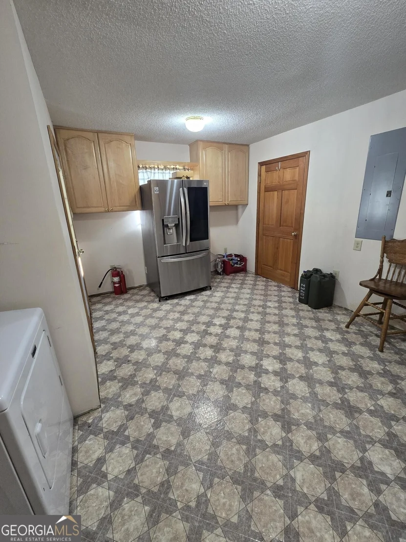Photo of 1277 Bob Hammond Road