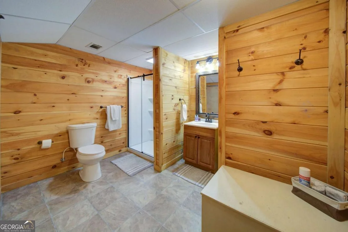 Photo of 265 Echo Lane