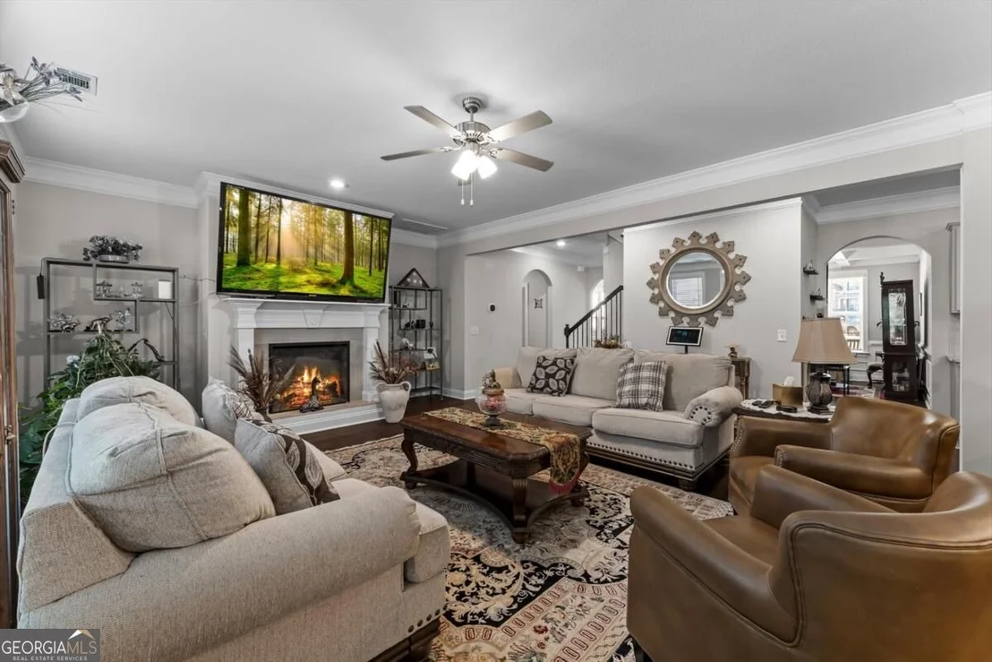 Photo of 87 Crestview Drive