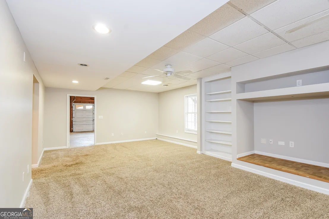 Photo of 115 Springfield Way