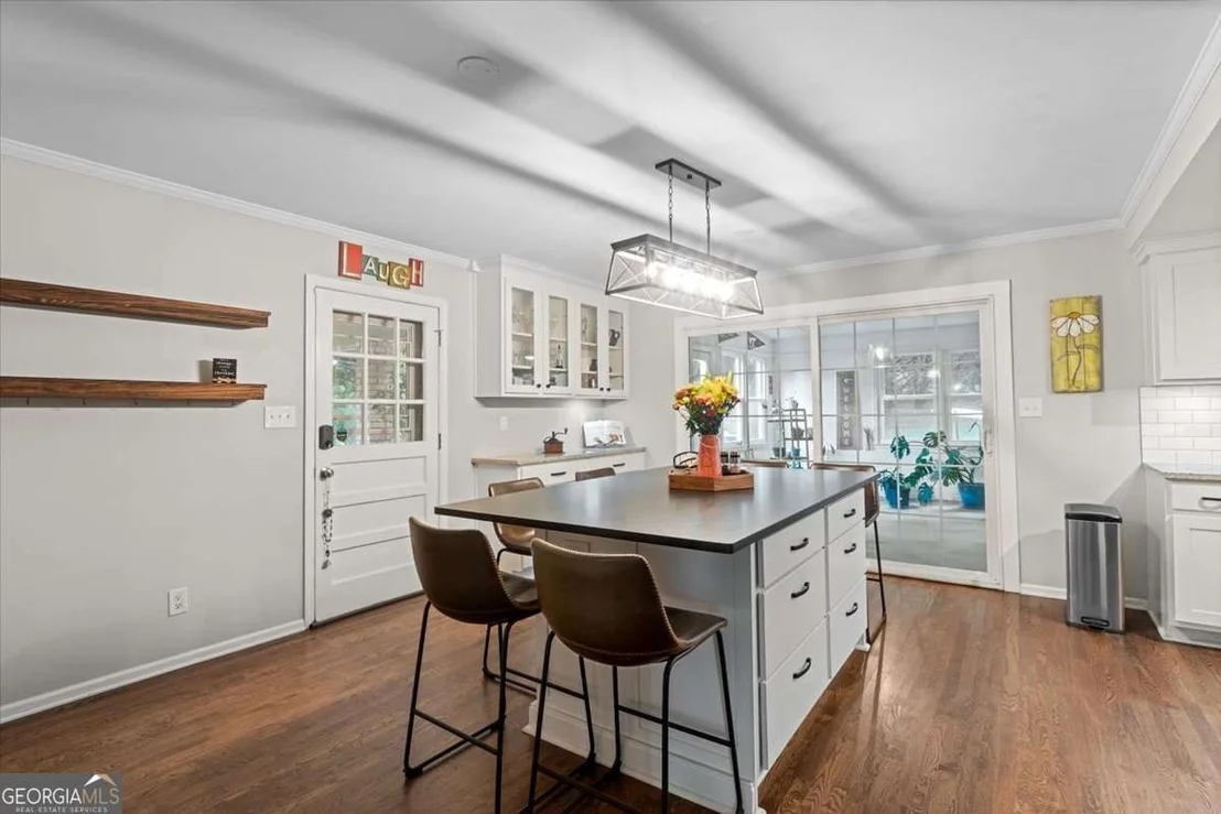 Photo of 200 CLIFTON Drive