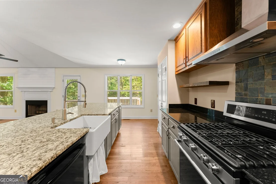 Photo of 227 Clarkesville Heights Drive