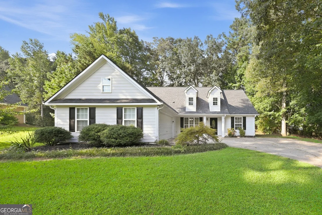 Photo of 32 Devynwood Lane