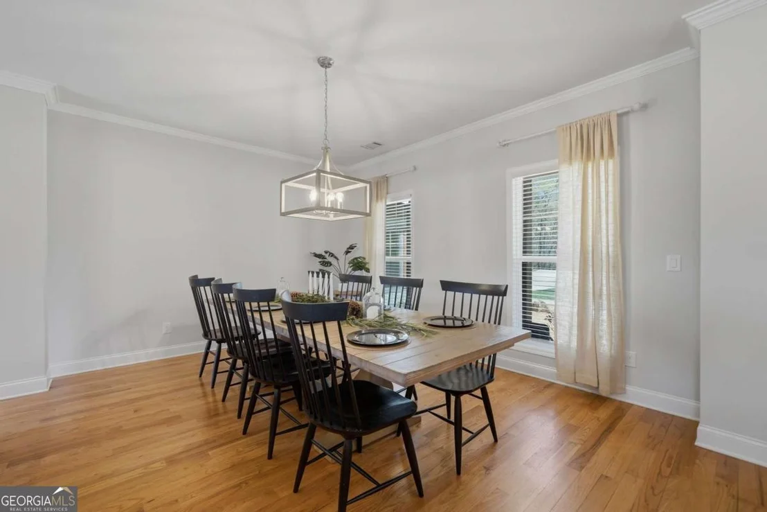 Photo of 2865 Flatbottom Road