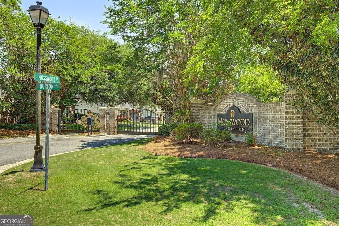 Photo of 200 Sawgrass Drive