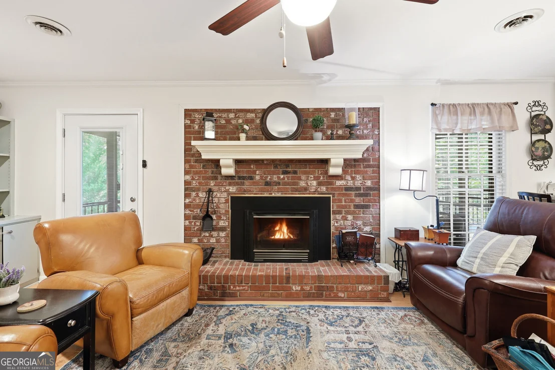 Photo of 155 Valley Road