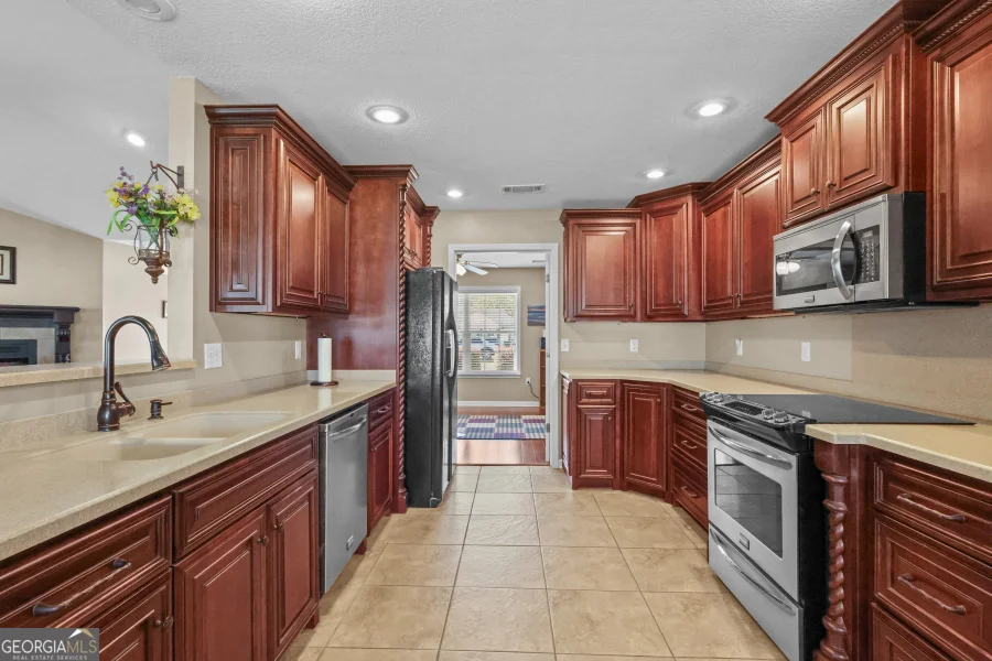 Photo of 143 Caleb Circle