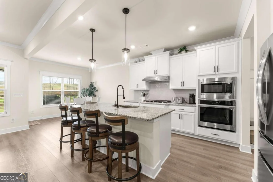 Photo of 5366 Windridge Parkway