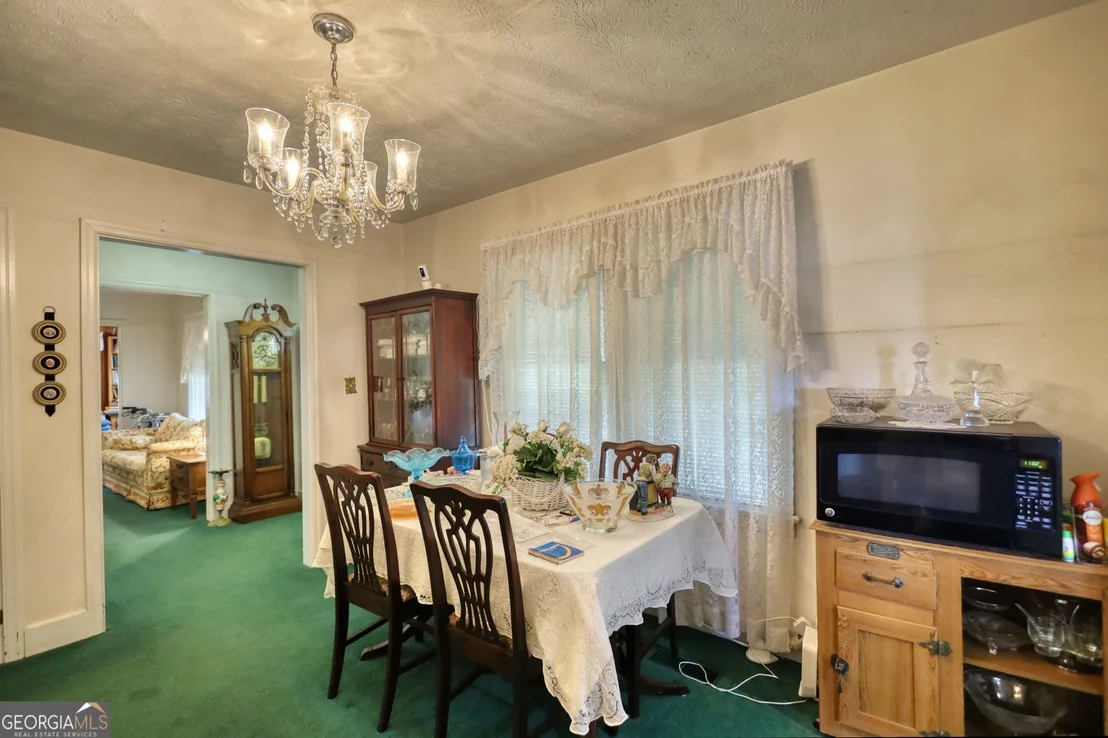 Photo of 982 Highland Circle SE