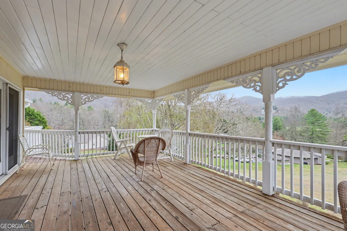 Photo of 70 Fairway Lane