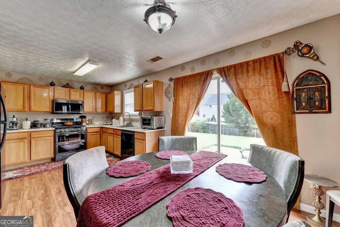 Photo of 4654 Pine Isle Way