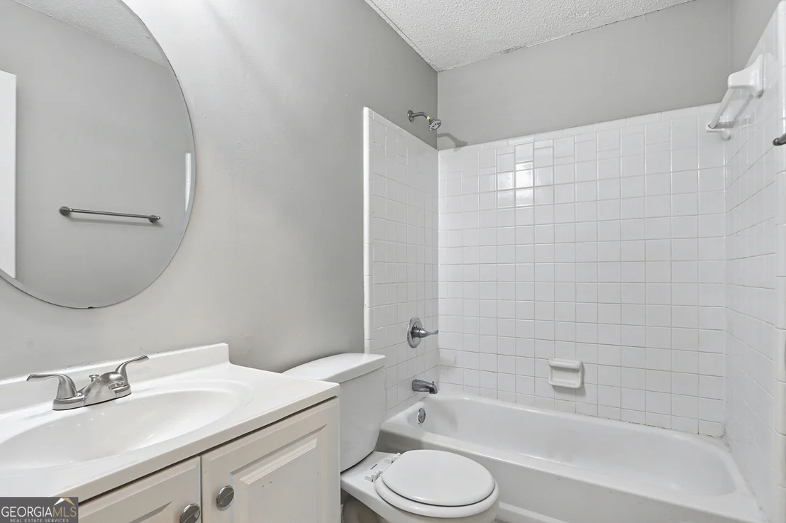 Photo of 1586 Elizabeth Lane