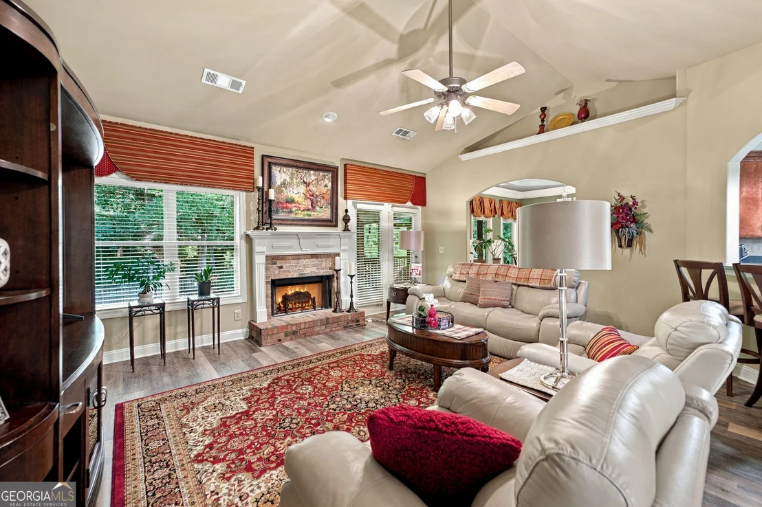Photo of 833 Caleb Drive