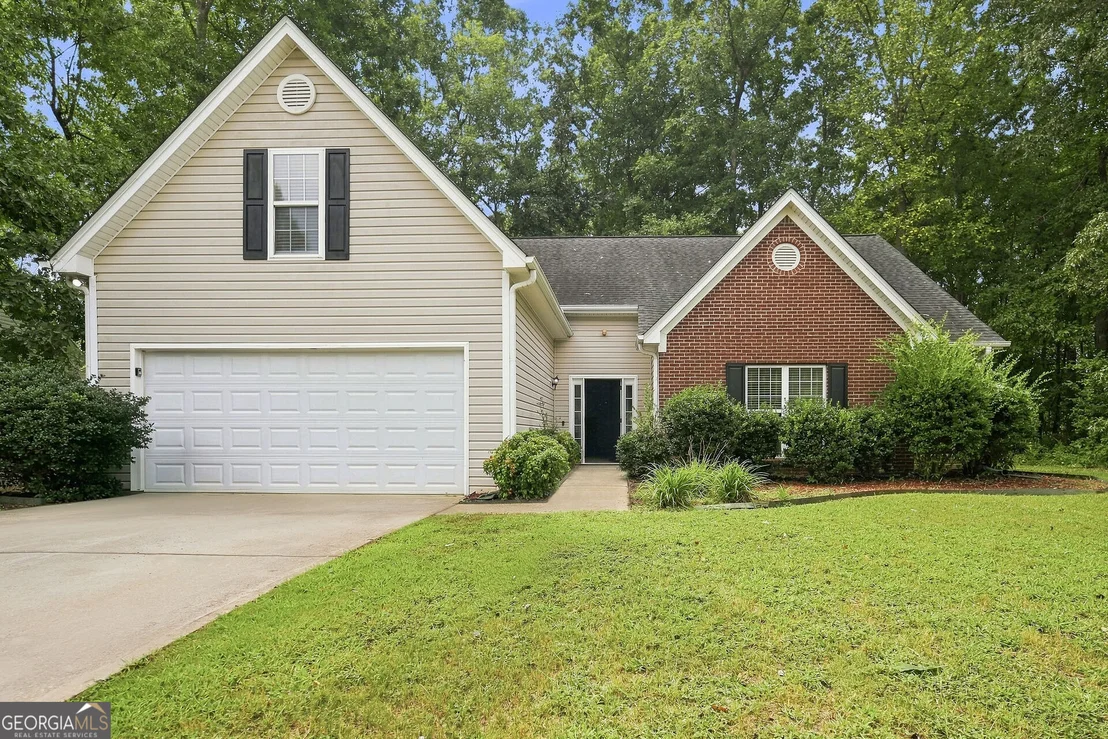 Photo of 230 Trelawney Circle