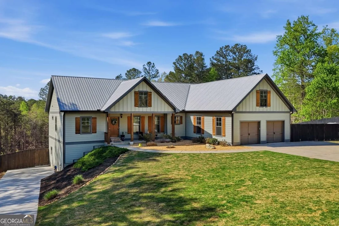 Photo of 2865 Flatbottom Road