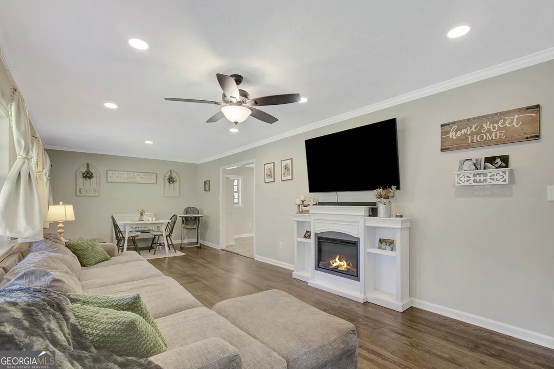 Photo of 1646 Ferry Road