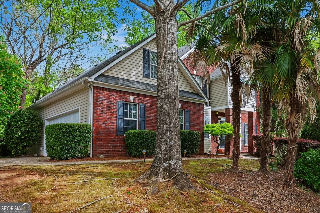 Photo of 3055 Heatherstone Drive