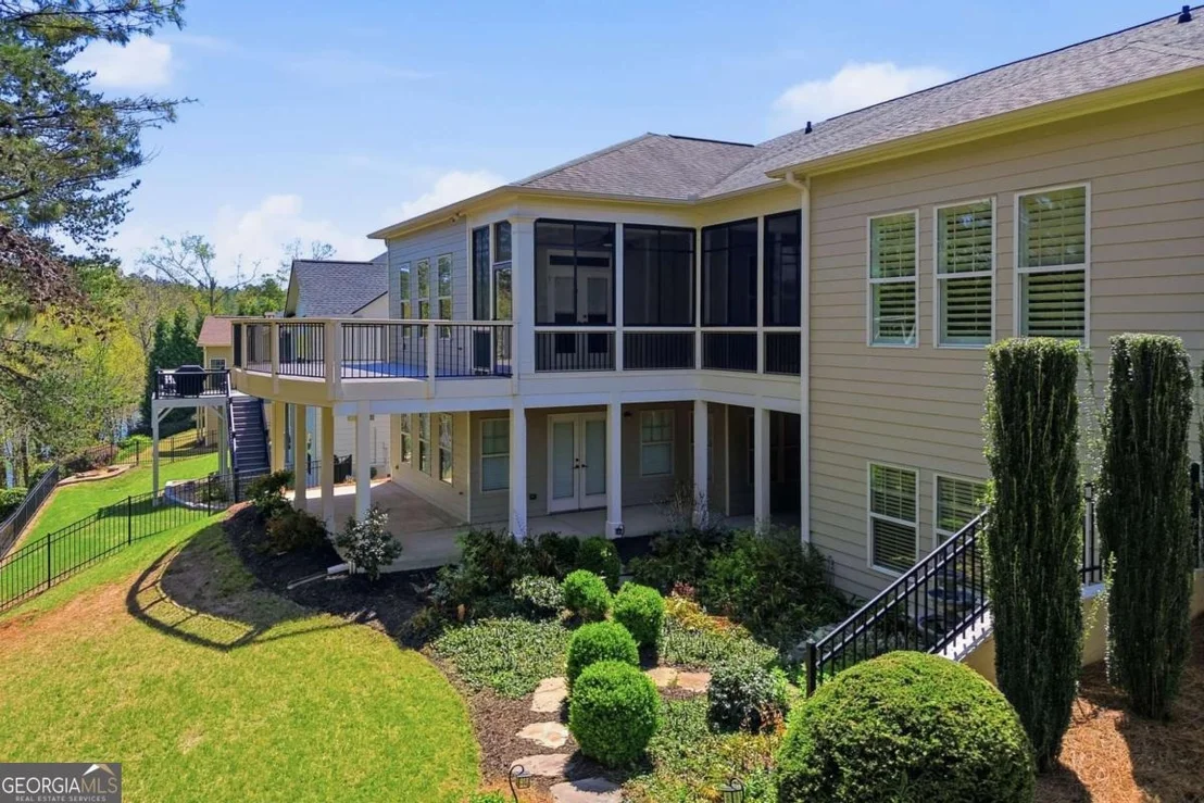 Photo of 655 Hemlock Trail