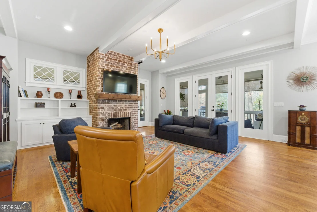 Photo of 1205 Oldfield Road
