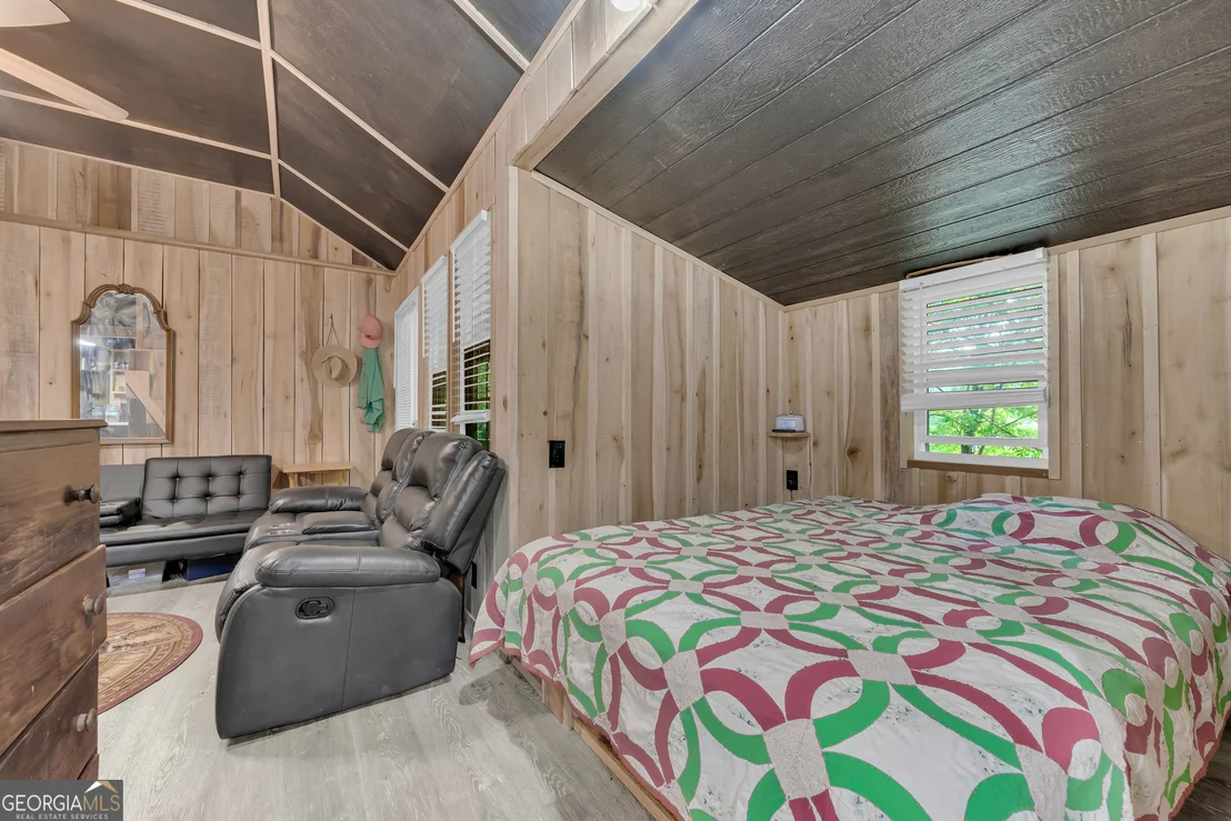 Photo of 4444 Riverdale Road