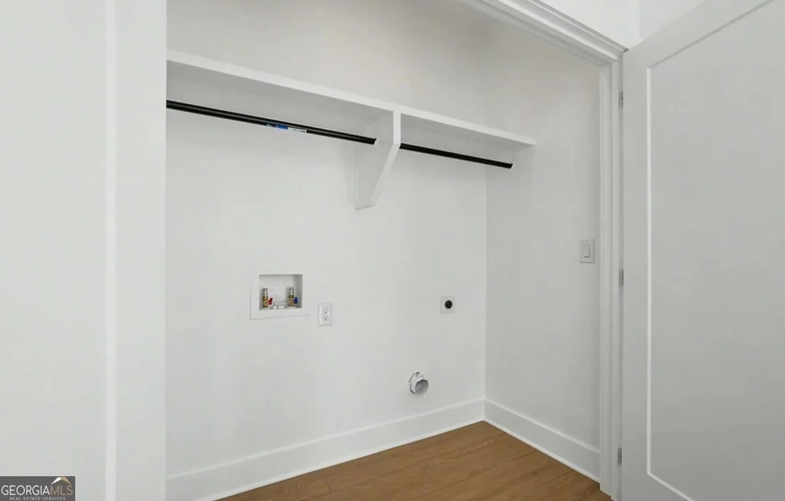Photo of 5147 Shirley Road