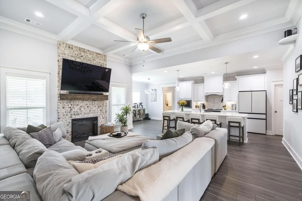 Photo of 426 Rustic Live Oak Trail