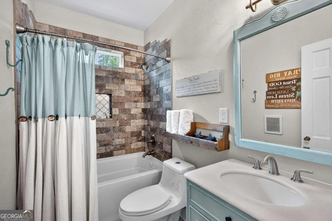 Photo of 90 Varnedoe Avenue