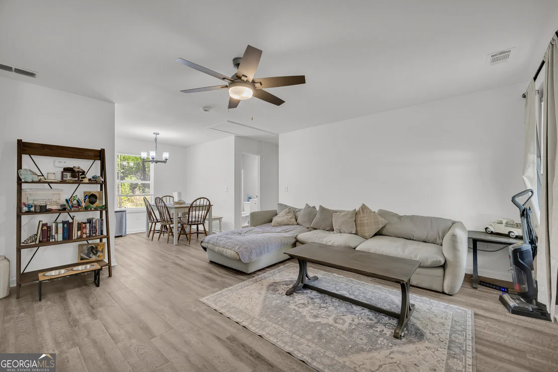 Photo of 140 Rustwood Drive