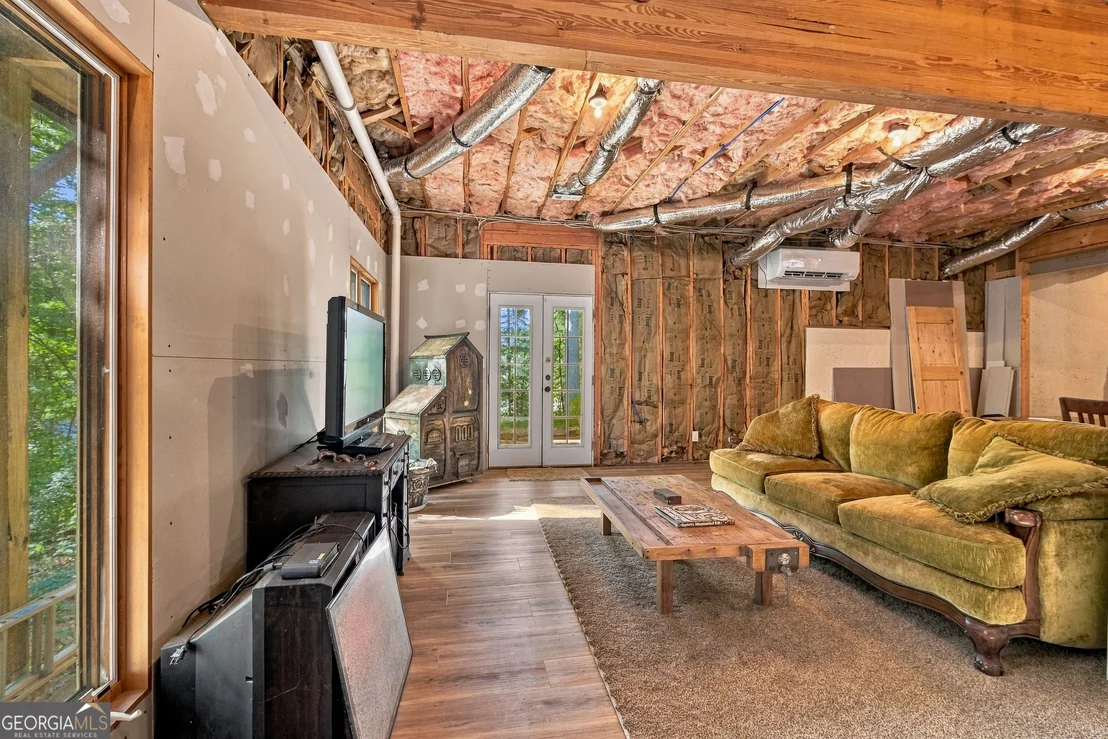 Photo of 3601 Lakeview Drive