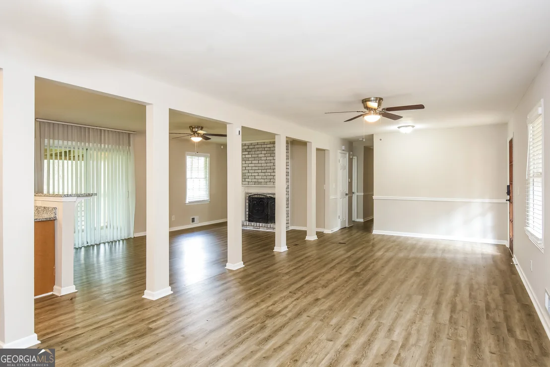 Photo of 6794 Hembree Drive