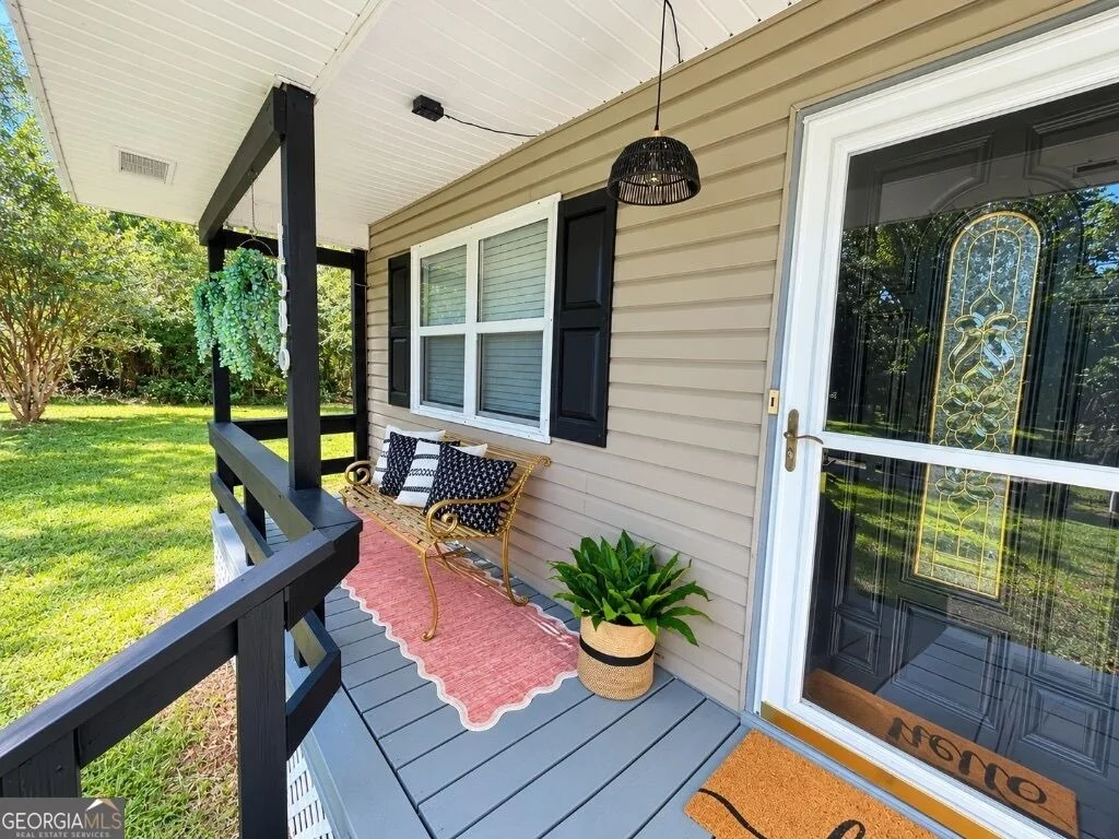 Photo of 1586 State Barn Road NW
