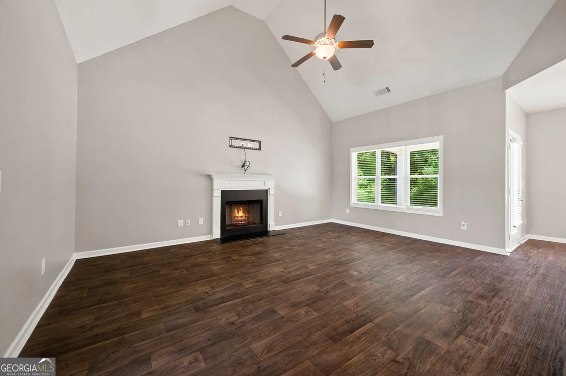 Photo of 408 Glenn Trail