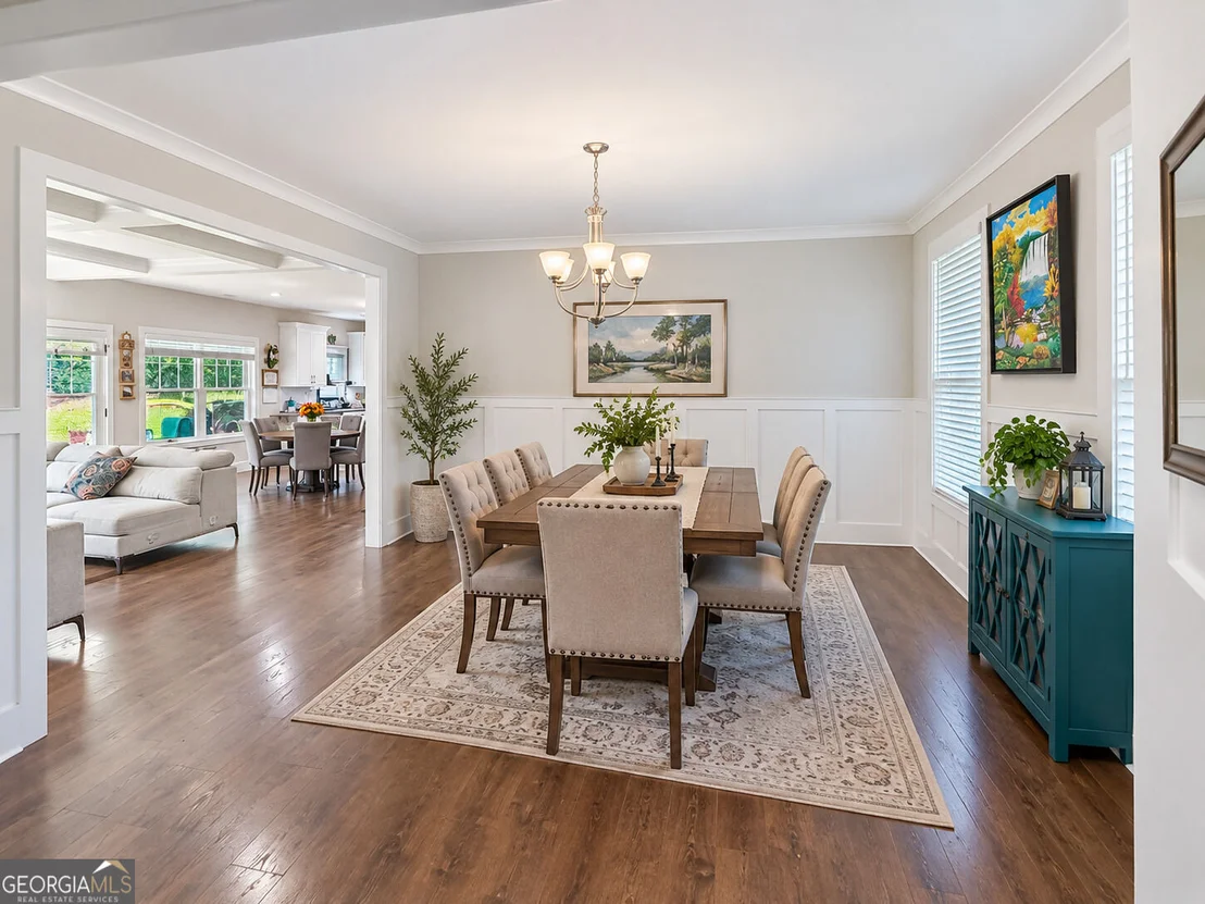 Photo of 844 Pool Road