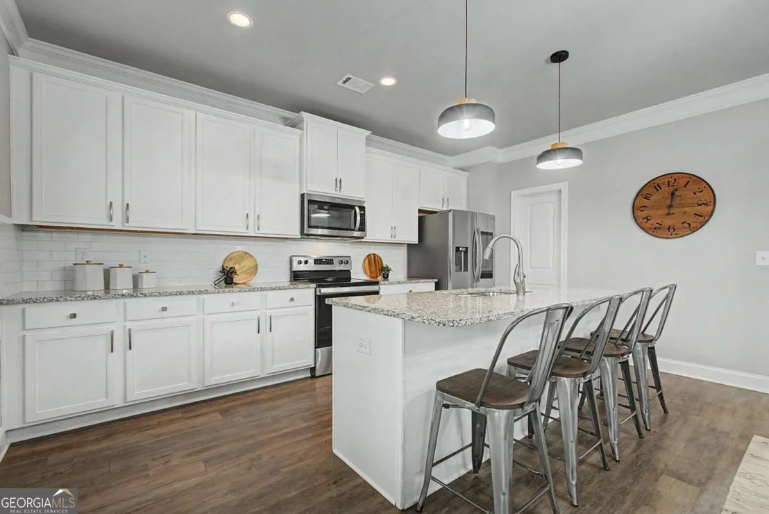 Photo of 554 Wilbur Drive