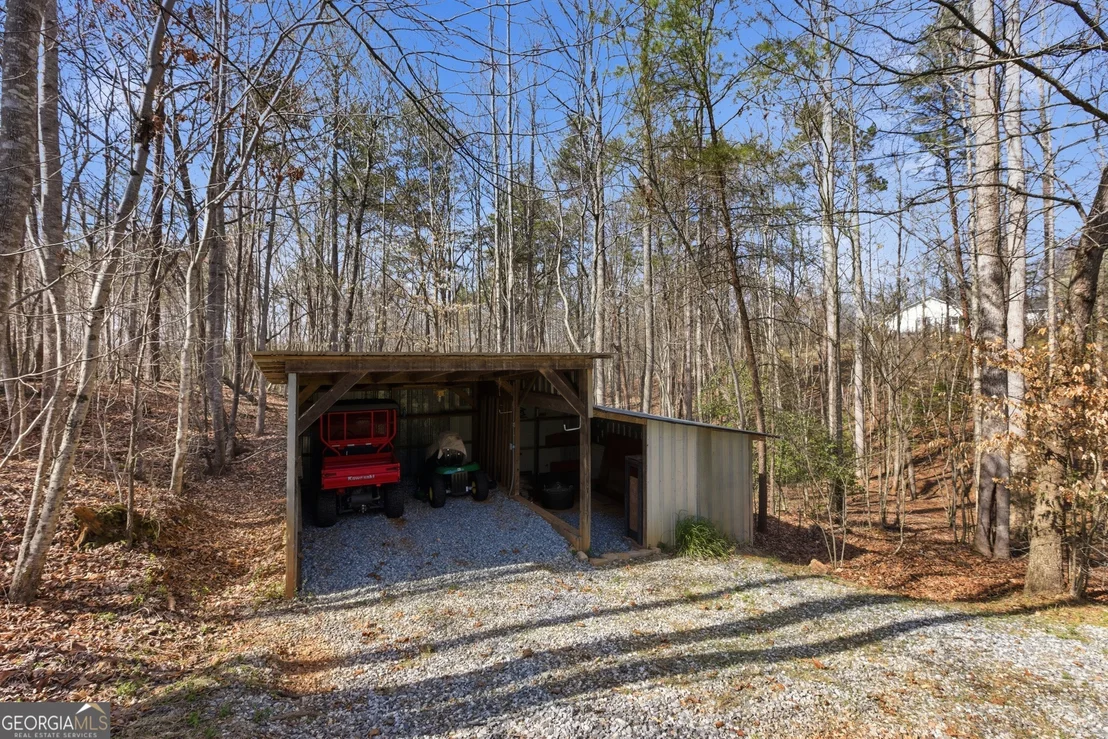 Photo of 498 Deer Track Road