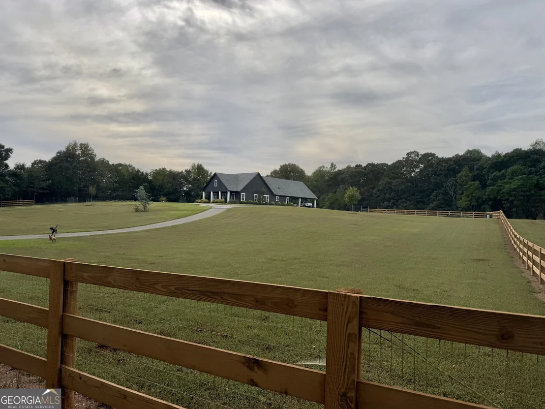 Photo of 300 Cook Road