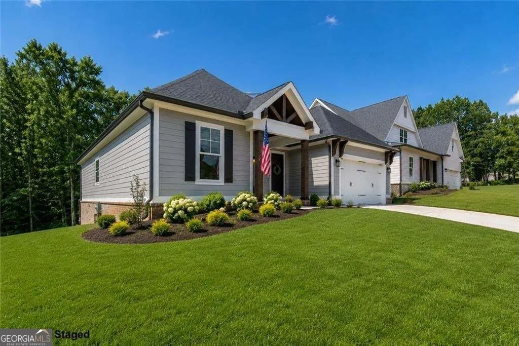 Photo of 5812 Swinging Gate Road