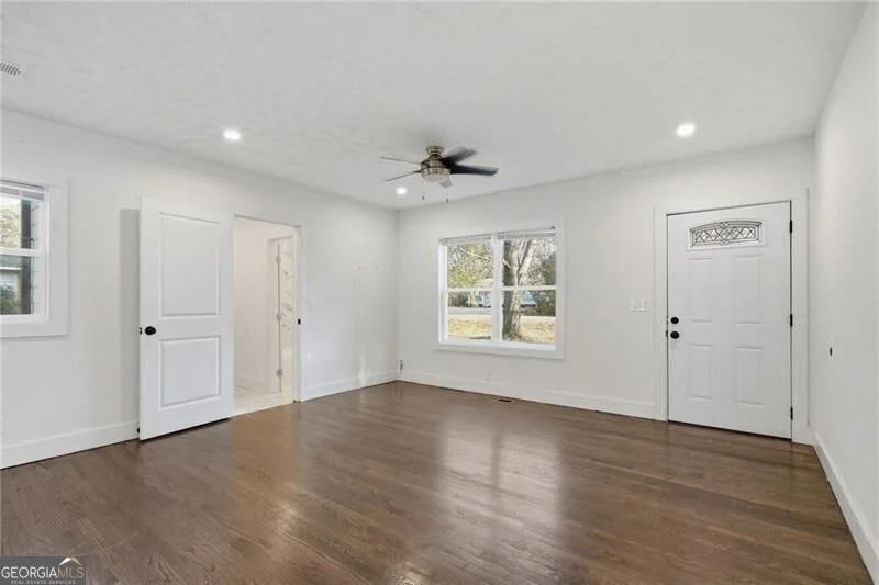 Photo of 303 Glen Iris Drive