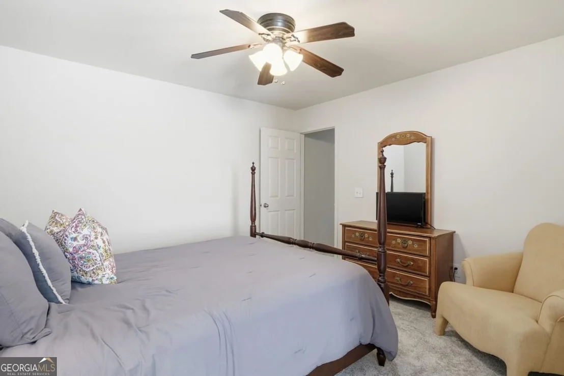 Photo of 5205 Millwood Drive
