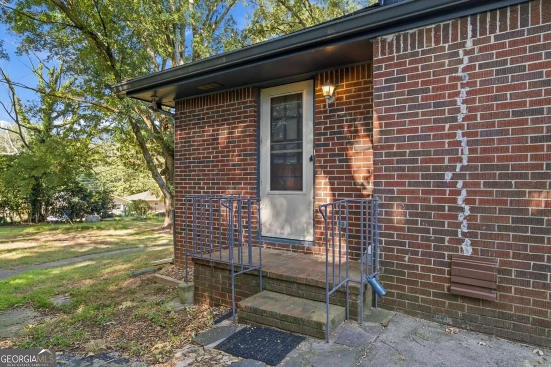 Photo of 2498 Johnson Drive