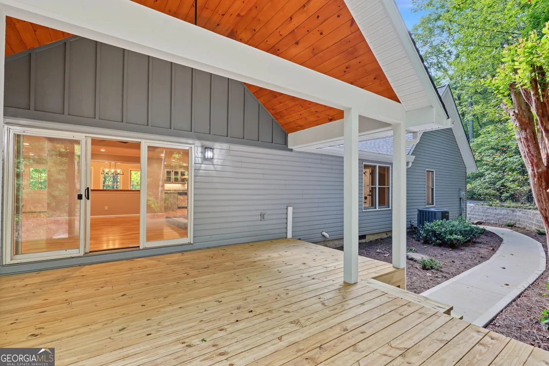 Photo of 623 Deerfield Drive