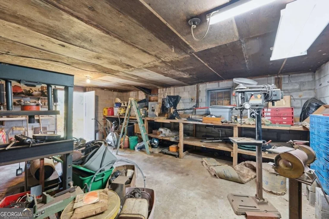 Photo of 1141 Stewart Road