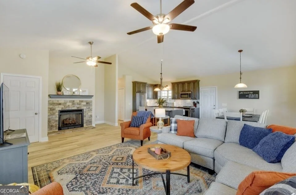 Photo of 243 Degroff Lane