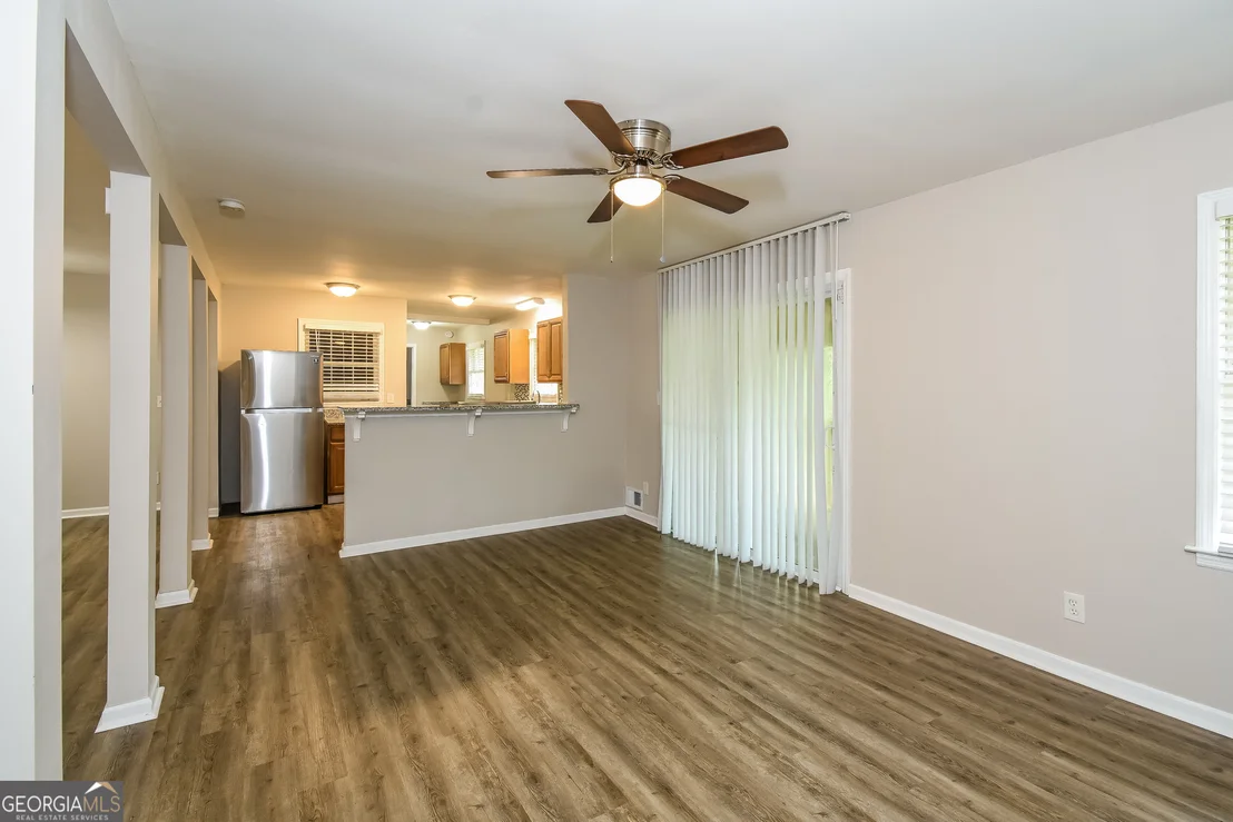 Photo of 6794 Hembree Drive