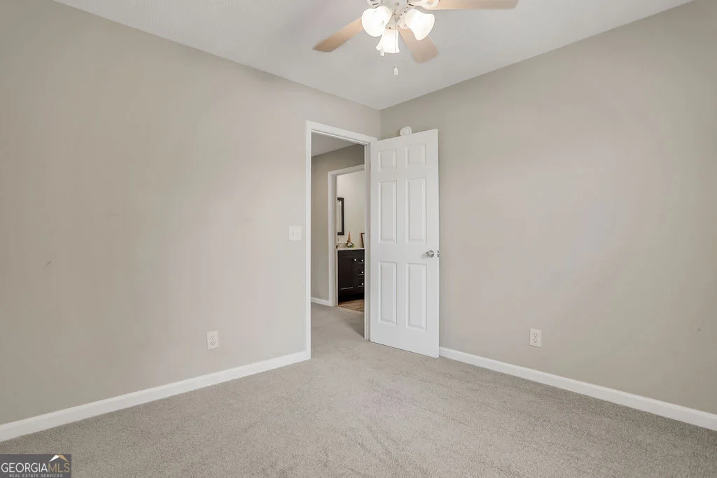 Photo of 210 Brown Thrush Road